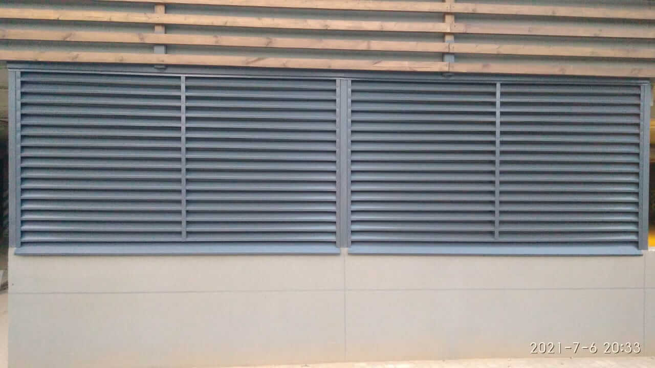 Астрахань. Жалюзи эко-З. Серый графит 2-стр. Заполнение на 1 этаже парковки фото 1